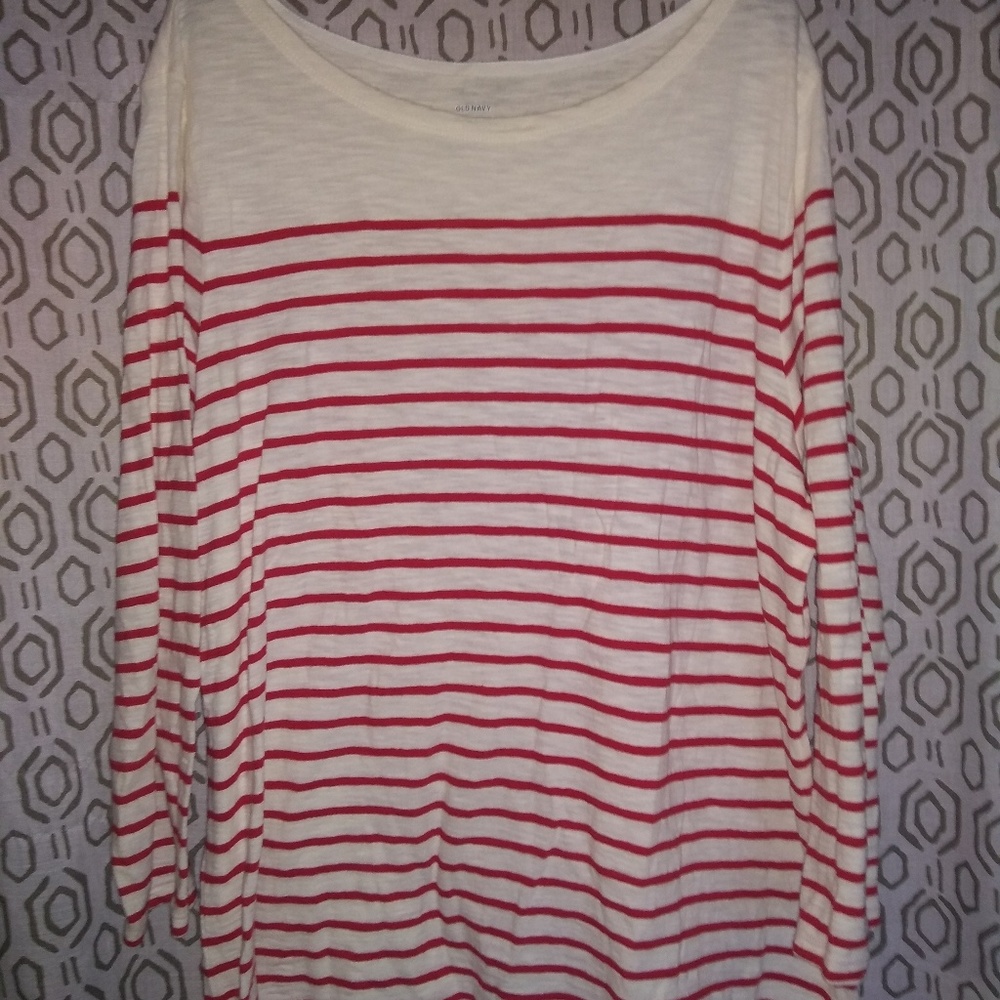Long sleeve tee